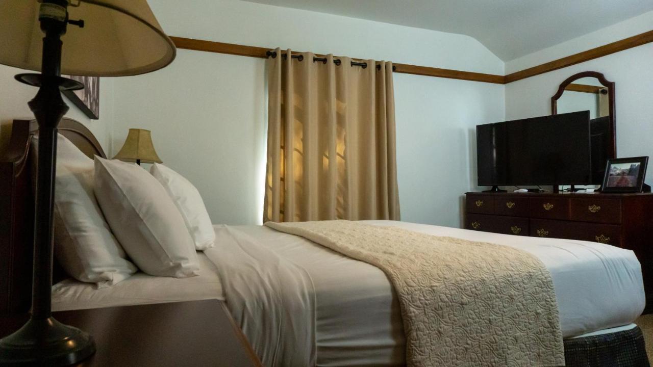 Maxwelton Braes Lodge & Golf Course Baileys Harbor Dış mekan fotoğraf